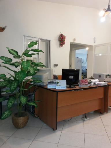 عکس آزمایشگاه نوشهر دکتر عباسی