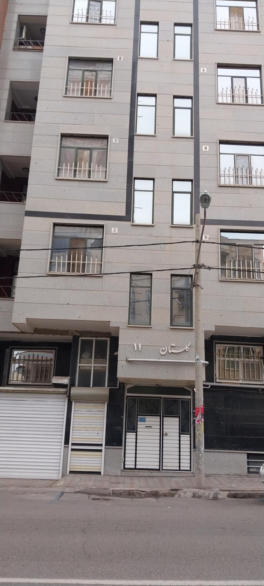 عکس مجتمع مسکونی گلستان