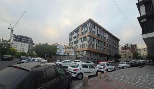 عکس مطب دکتر بنفشه ایزدی