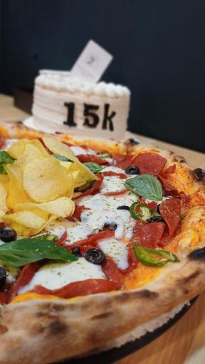 عکس کافه پیتز