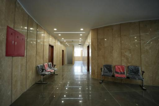 عکس دبیرستان پسرانه ایران فردا