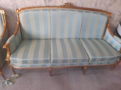 عکس تعمیرات تخصصی مبل کلاسیک چالوس بهادری 