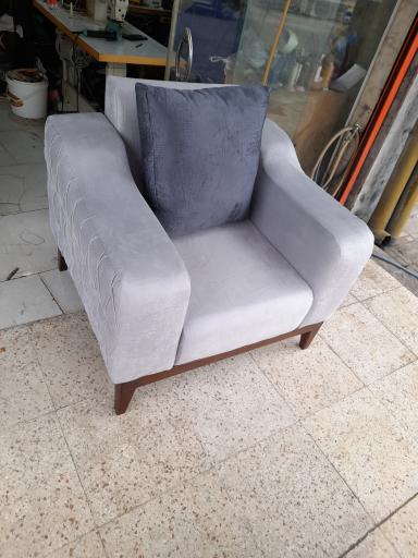 عکس تعمیرات تخصصی مبل کلاسیک چالوس بهادری 