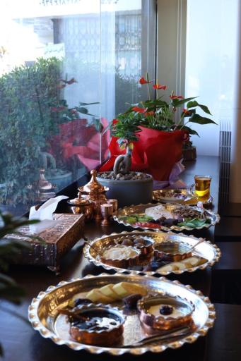 عکس مجموعه غذا خوری هامون