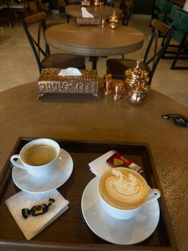 عکس مجموعه غذا خوری هامون