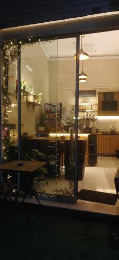 عکس کافه لیا