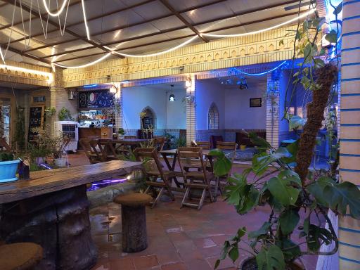 کافه شبستان