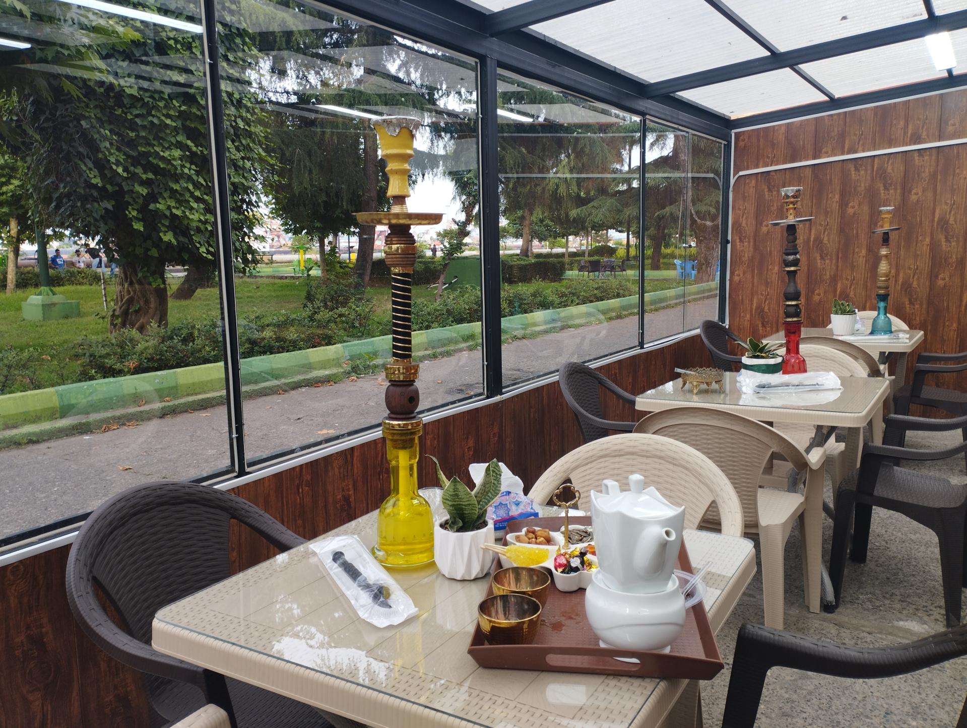 عکس کافه سانان