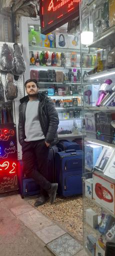 عکس فروشگاه موبایل و لوازم جانبی