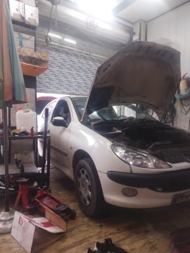 عکس خدمات برق و انژکتور مجتبی (تعمیرات اتومبیل)