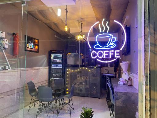 عکس کافی شاپ آبی