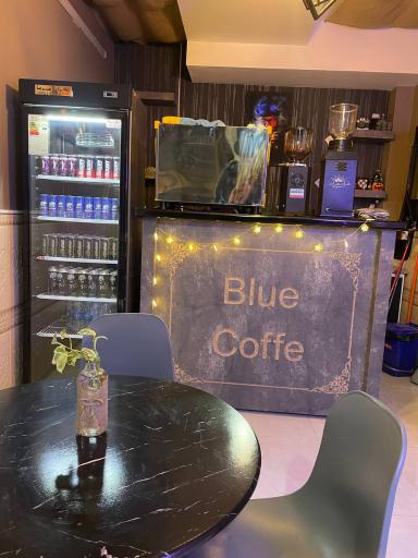 عکس کافی شاپ آبی