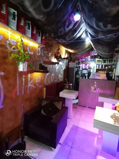 عکس قهوه سرای دنج 