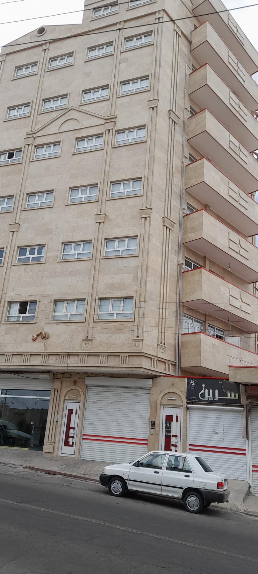 عکس ساختمان الماس