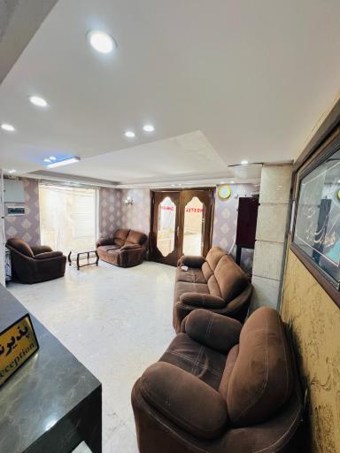 عکس هتل آپارتمان زنبق