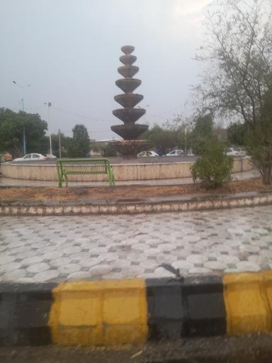 عکس فلکه جوان