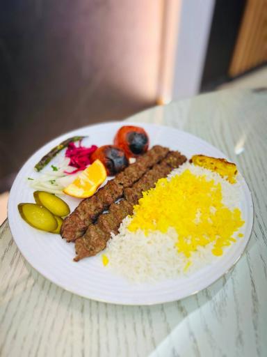 رستوران نگین البرز