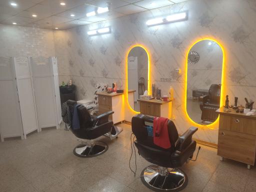 عکس آرایشگاه مردانه ژورنال