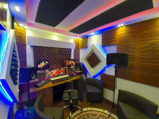 عکس استودیو موسیقی افشاری