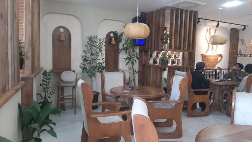 عکس کافی شاپ مانا