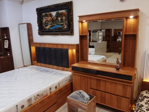 عکس گروه تولیدی زیتون چوب قربانی