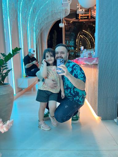 عکس کافه مینل