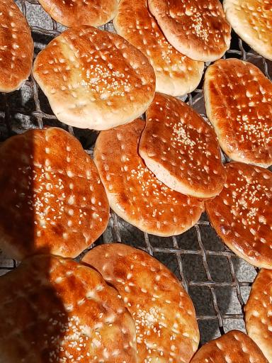 عکس فتیرپزی(شیرمال)کیان