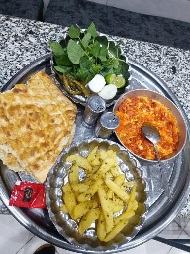 عکس چایخانه و قهوه خانه سنتی ایرانی