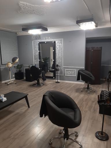 عکس سالن زیبایی و رنگ مو مردانه سعید