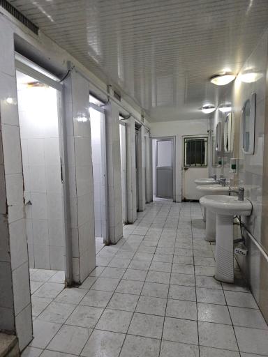 عکس سرویس بهداشتی