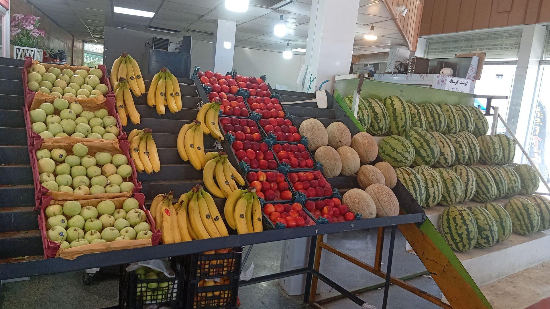 عکس هایپرمارکت آریا