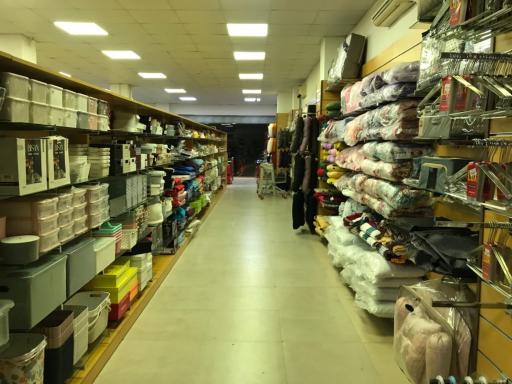 عکس فروشگاه خانه و کاشانه 