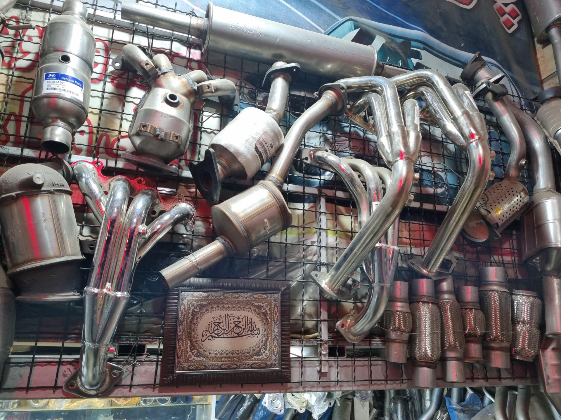 عکس نوین اگزوز مشهد