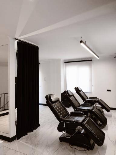 سالن زیبایی لوک بوک