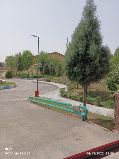 عکس استخر صدف کارگران