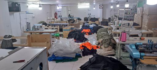 گارگاه تولید پوشاک مهتاب