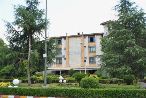 عکس دانشگاه آزاد اسلامی واحد لاهیجان