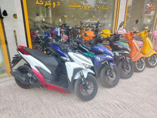 عکس اجاره موتور سیکلت لیزارد