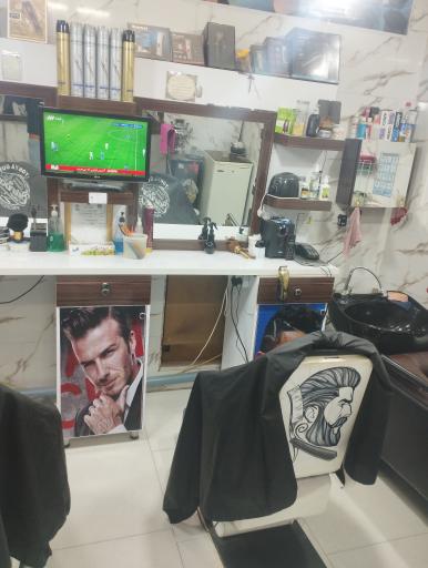 عکس آرایشگاه مردانه مدرن