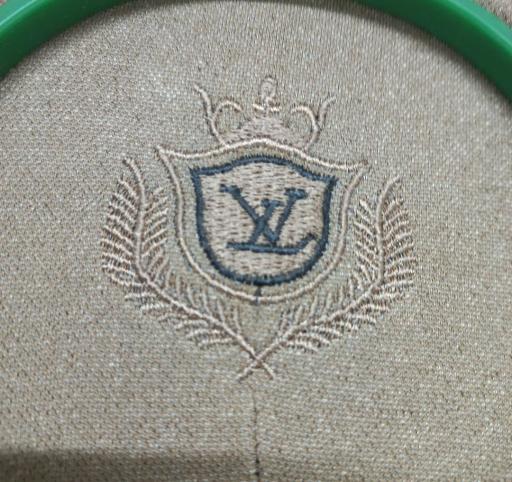 عکس گلدوزی نادری 