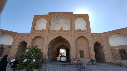 عکس کاروانسرای شاه عباسی امین آباد