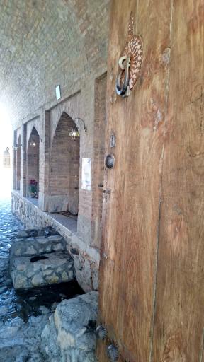 عکس کاروانسرای شاه عباسی امین آباد