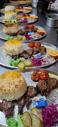 عکس باغ رستوران سید درباری