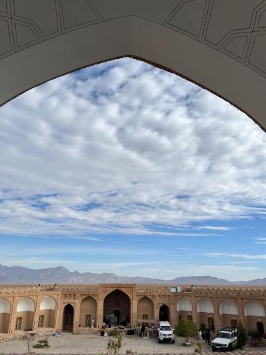 عکس کاروانسرای شاه عباسی امین آباد