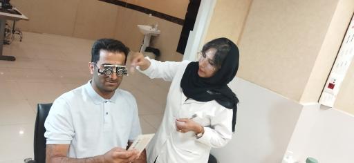 عکس عینک سازی و چشم پزشکی بینک 