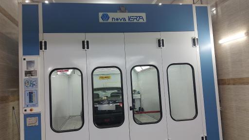 عکس رنگ آمیزی اتومبیل طوطی