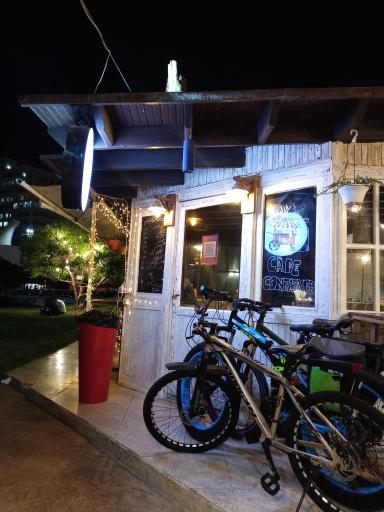 عکس کافه کانتینر