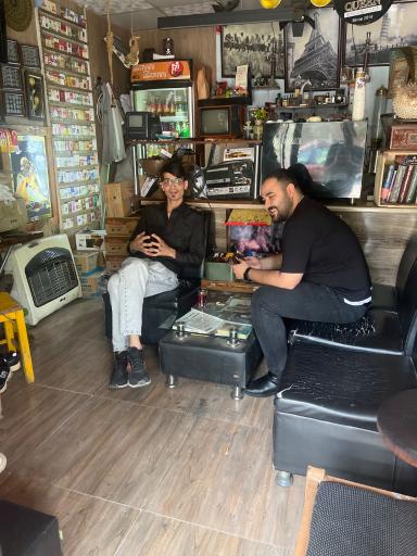 عکس کافه دژاوو