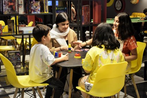 عکس بازی کده دکتر خاکی