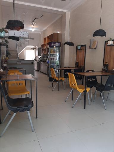 کافی شاپ گیل ماز